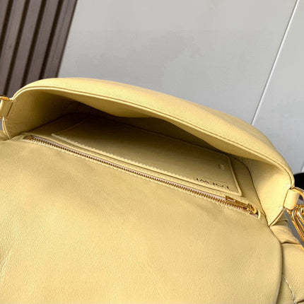 LOEWE 25S PUFFER GOYA BAG 23 IN LIGHT YELLOW NAPPA LAMBSKIN