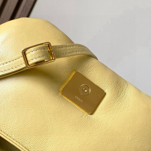 LOEWE 25S PUFFER GOYA BAG 20 IN LIGHT YELLOW NAPPA LAMBSKIN