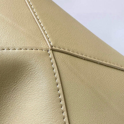 LOEWE 25S PUZZLE FOLD BAG 23 IN DARK BEIGE CALFSKIN