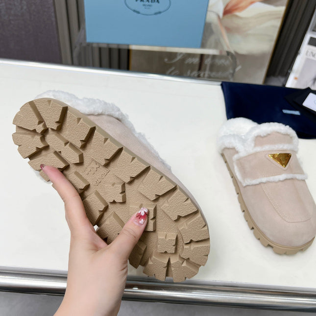 SUEDE AND SHEARLING MULES BEIGE
