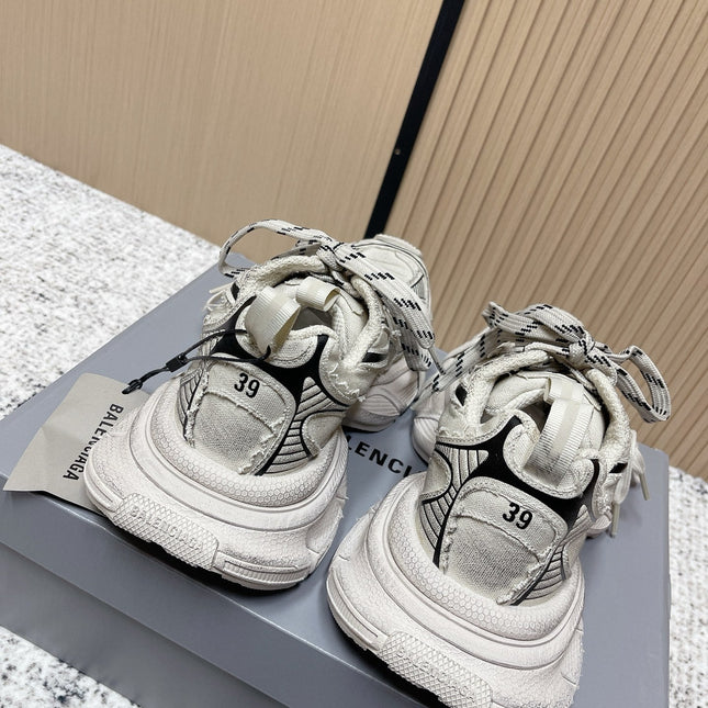 BALENCIAGA 25S 3XL SNEAKERS IN LIGHT TAUPE MIX BLACK PU LEATHER