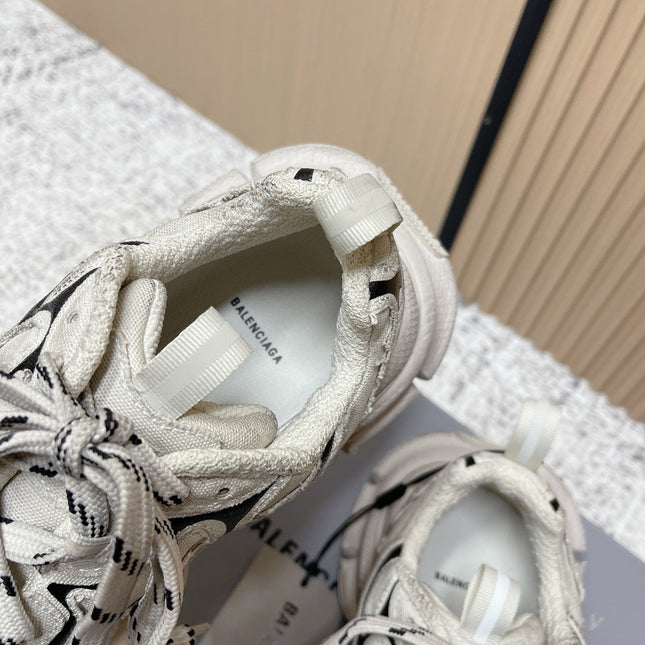 BALENCIAGA 25S 3XL SNEAKERS IN LIGHT TAUPE MIX BLACK PU LEATHER