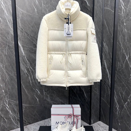MONCLER 25S JACKET IN WHITE 020