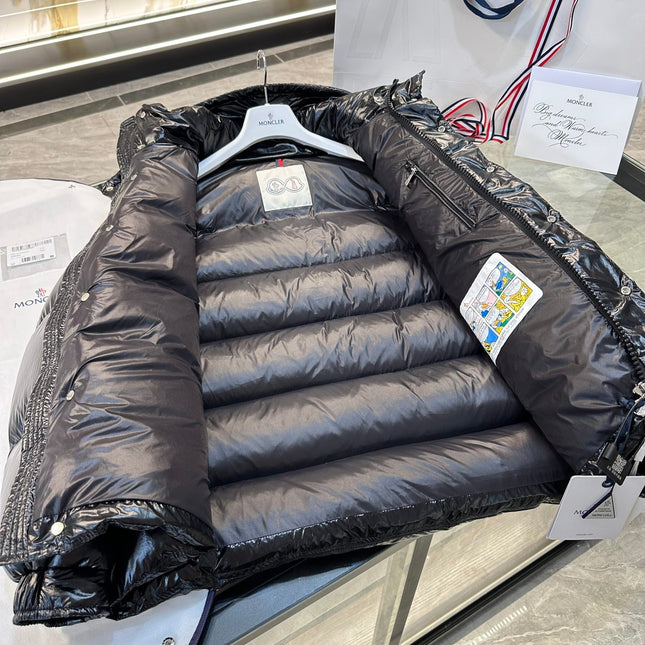 MONCLER 25S JACKET IN BLACK 030