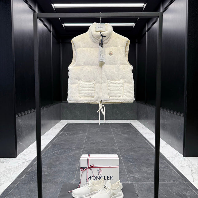MONCLER 25S DOWN PUFFER VEST IN WHITE 013