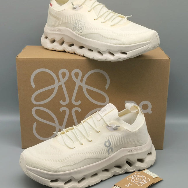 LW CLOUDTILT SNEAKER CREAM POLYESTER