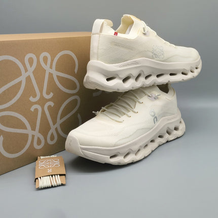 LW CLOUDTILT SNEAKER CREAM POLYESTER