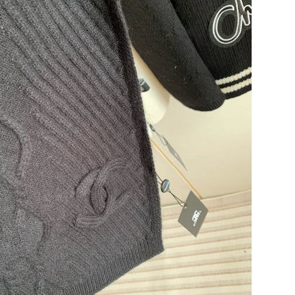 KNIT SCARF 200 CM IN BLACK CASHMERE 392883