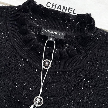 CHANEL SWEATER STYLE 82