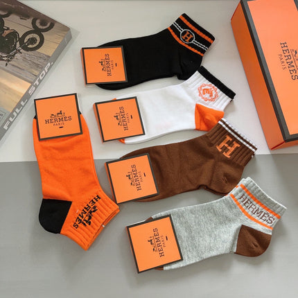 LOW-CUT SOCKS 420813 (1 BOX)