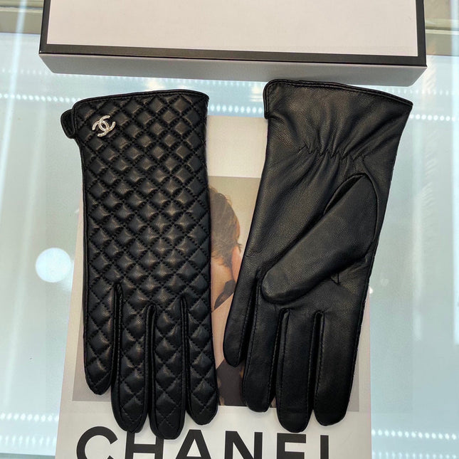 GLOVES IN BLACK LAMBSKIN 463832