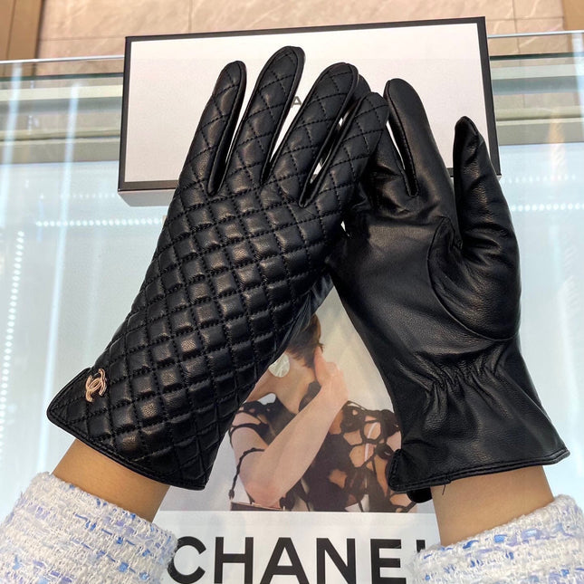 GLOVES IN BLACK LAMBSKIN 463832