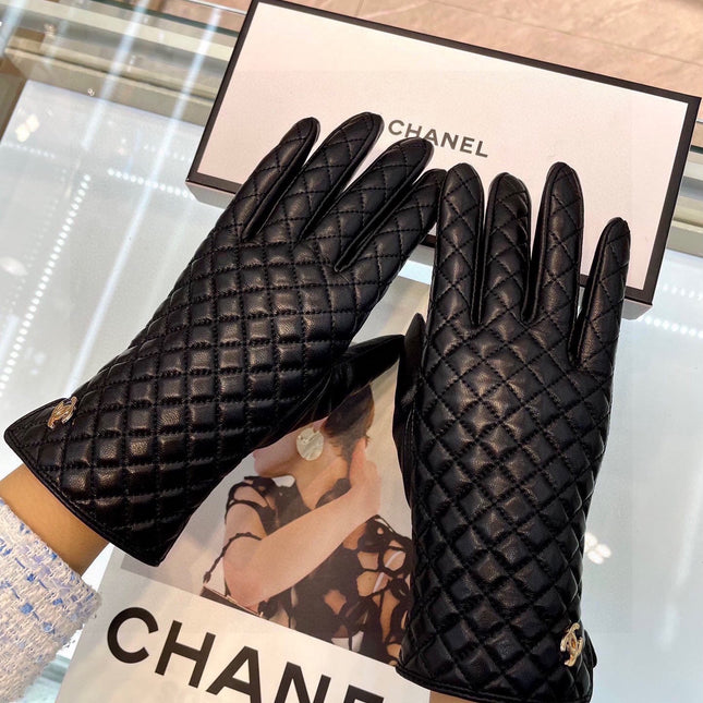 GLOVES IN BLACK LAMBSKIN 463832