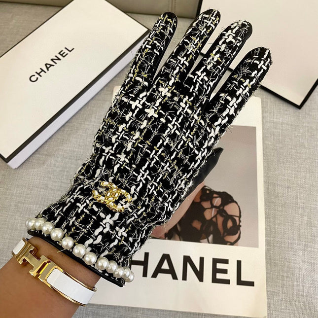 GLOVES IN BLACK MIX WHITE WOOL TWEED AND SHEEPSKIN 463846