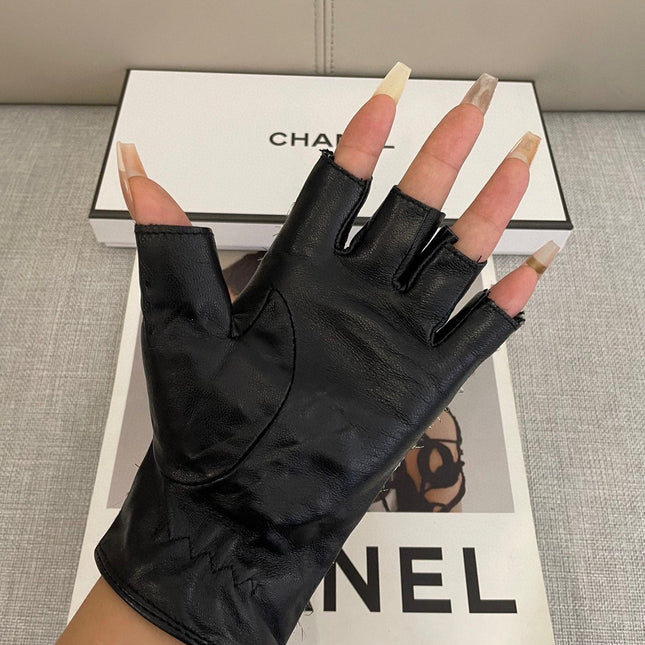 FINGERLESS GLOVES IN BLACK MIX WHITE WOOL TWEED 463847