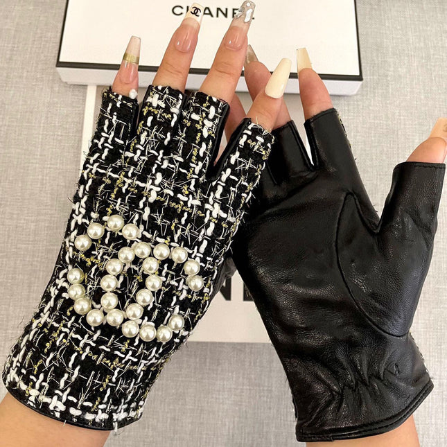 FINGERLESS GLOVES IN BLACK MIX WHITE WOOL TWEED 463847
