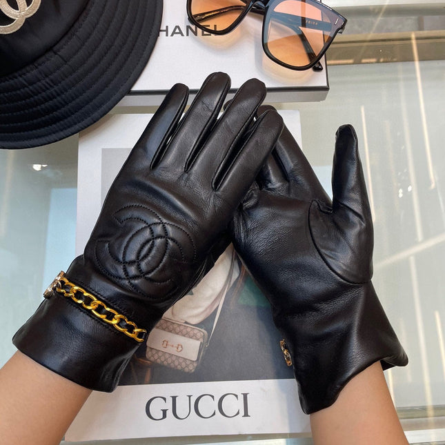 GLOVES IN BLACK LAMBSKIN GOLD HARDWARE 463837
