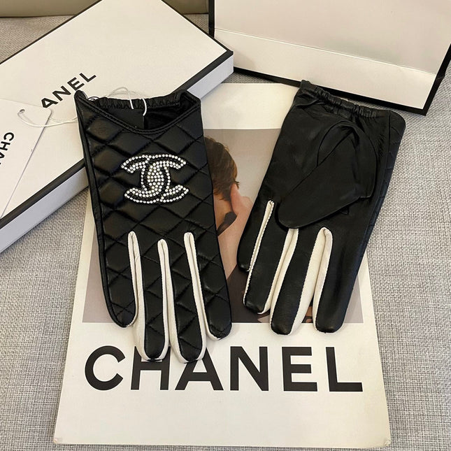 CC GLOVES IN BLACK MIX WHITE SHEEPSKIN 463850