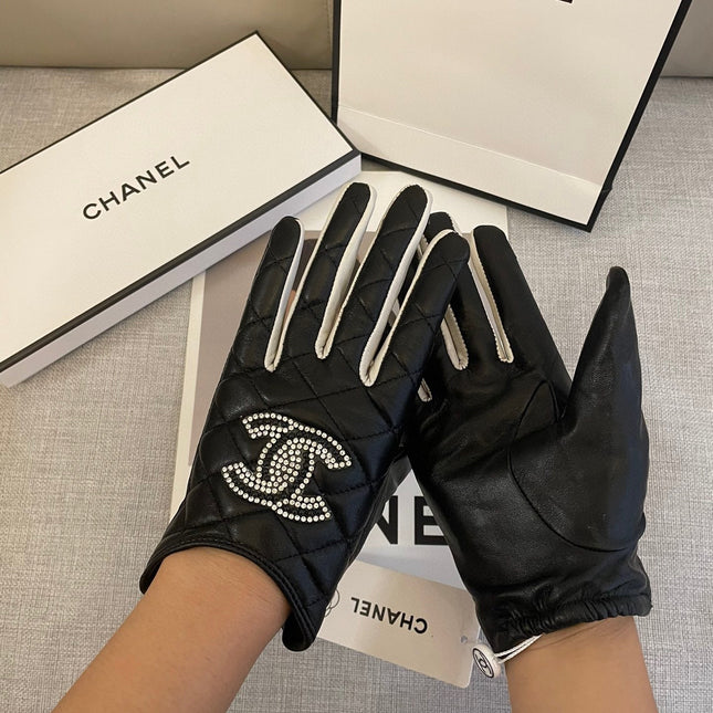 CC GLOVES IN BLACK MIX WHITE SHEEPSKIN 463850