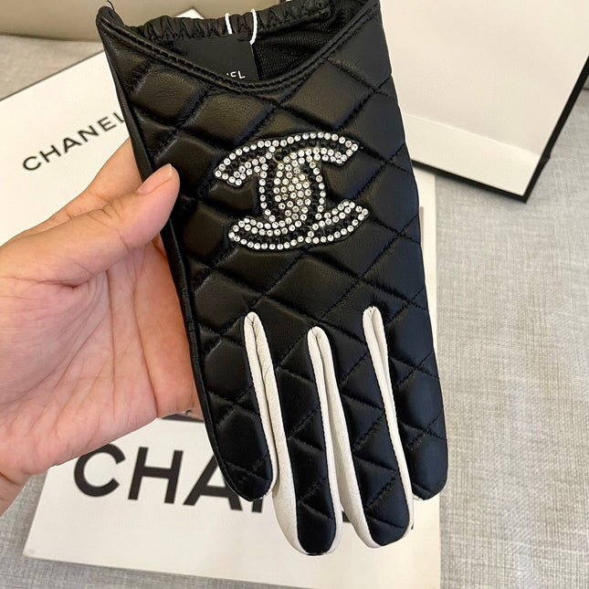 CC GLOVES IN BLACK MIX WHITE SHEEPSKIN 463850