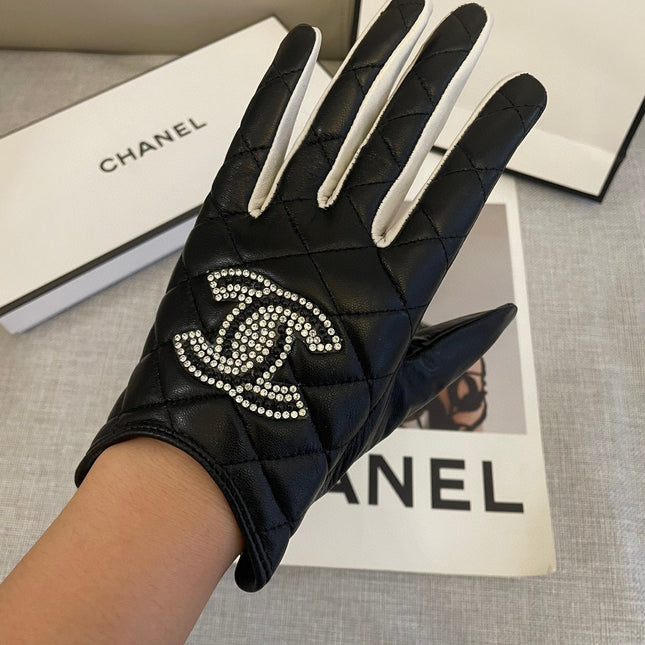 CC GLOVES IN BLACK MIX WHITE SHEEPSKIN 463850