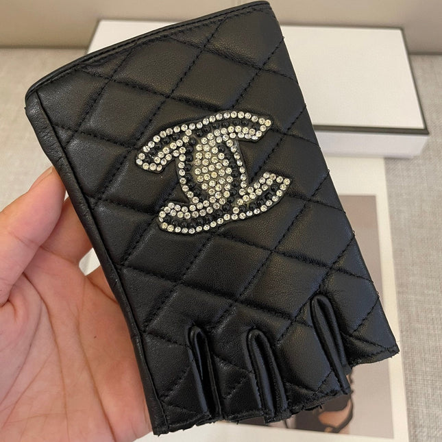 FIGERLESS GLOVES IN BLACK SHEEPSKIN 463851