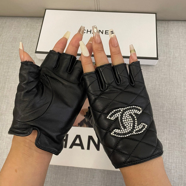 FIGERLESS GLOVES IN BLACK SHEEPSKIN 463851