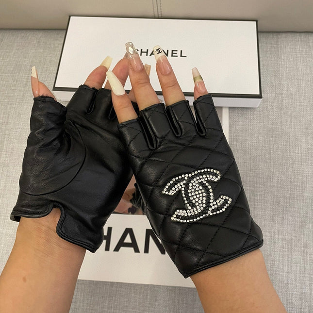 FIGERLESS GLOVES IN BLACK SHEEPSKIN 463851