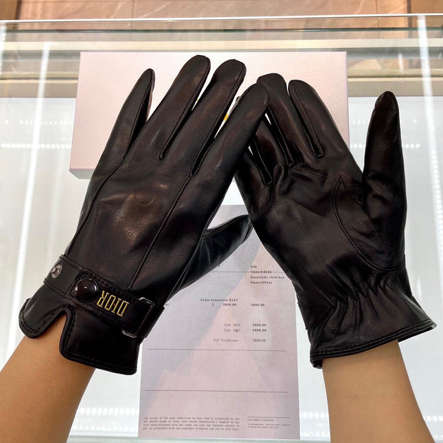 GLOVES IN BLACK LAMBSKIN AND WOOL LINING 465059