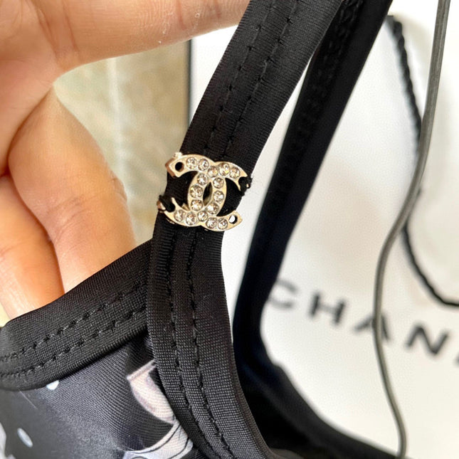 CC BIKINI SWIMSUIT SET IN BLACK AND WHITE CHARM PRINTED 581300