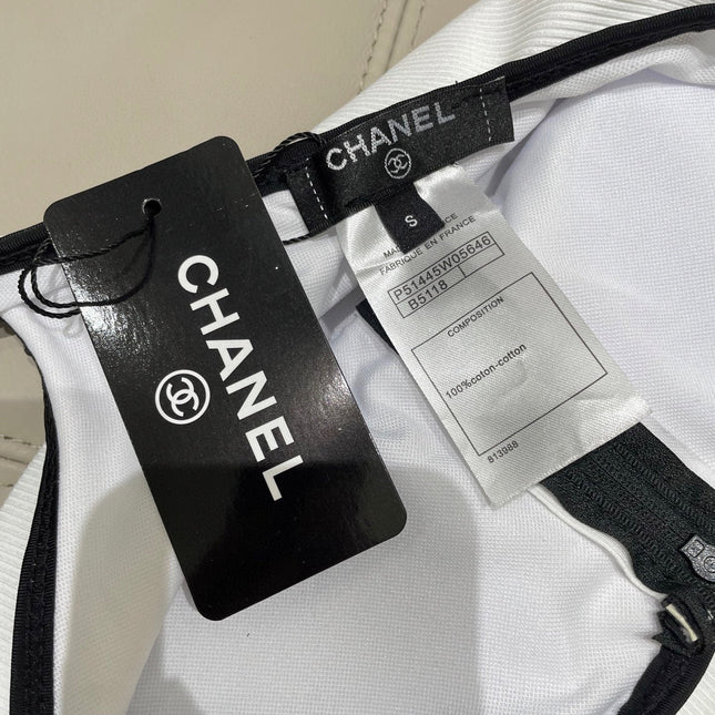 CC BIKINI SWIMSUIT SET IN WHITE AND BLACK TRIM 604254