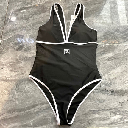 CC BIKINI SWIMSUIT SET IN BLACK AND WHITE TRIM 613725