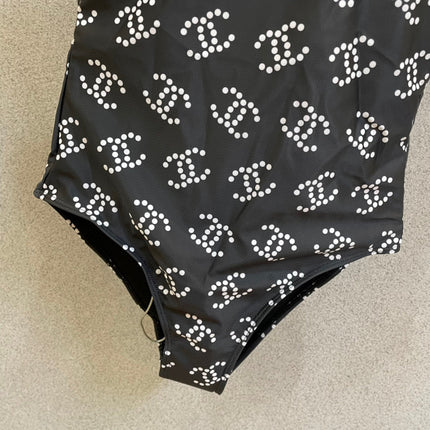 CC BIKINI SWIMSUIT SET IN BLACK AND WHITE LOGO PRINTED 615195