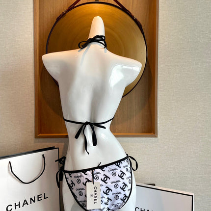 BIKINI SWIMSUIT IN WHITE AND BLACK LOGO PRINTED 627826