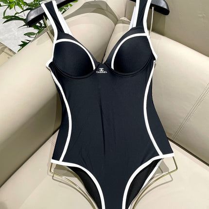 SWIMSUIT BODYSUIT IN BLACK AND WHITE STRIPED 627831