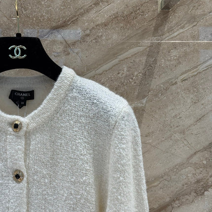 CHANEL 25S CARDIGAN 301