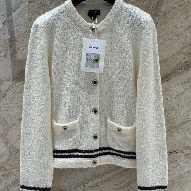 CHANEL 25S CARDIGAN 301