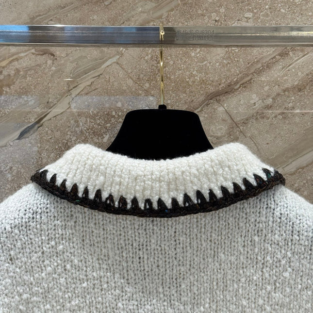 CHANEL 25S CASHMERE SWEATER 319