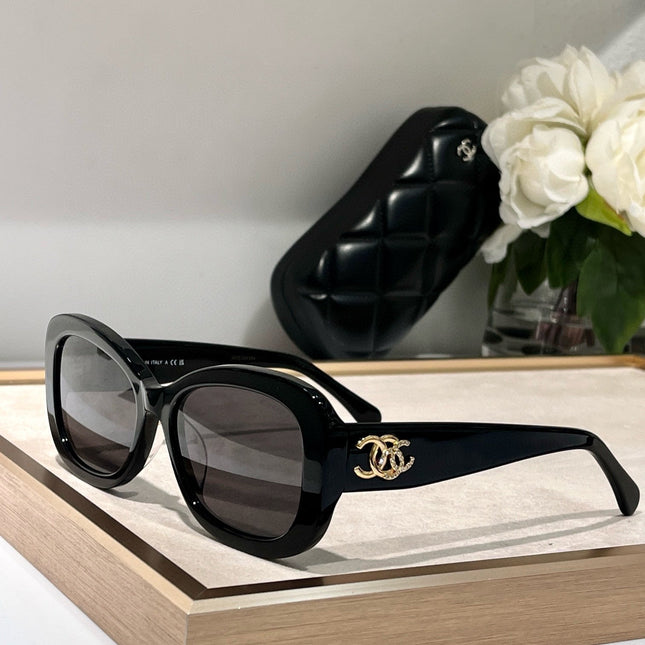 SQUARE SUNGLASSES CH5468B IN ACETATE EMBOSSED DIAMOND