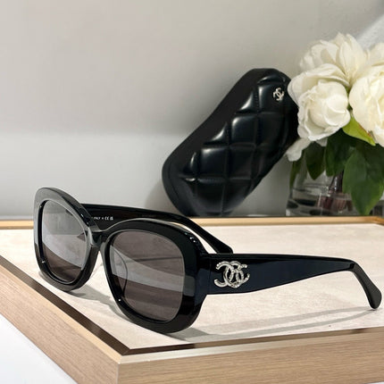SQUARE SUNGLASSES CH5468B IN ACETATE EMBOSSED DIAMOND