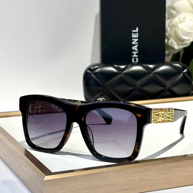 SQUARE SUNGLASSES CH5533 IN ACETATE
