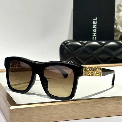 SQUARE SUNGLASSES CH5533 IN ACETATE