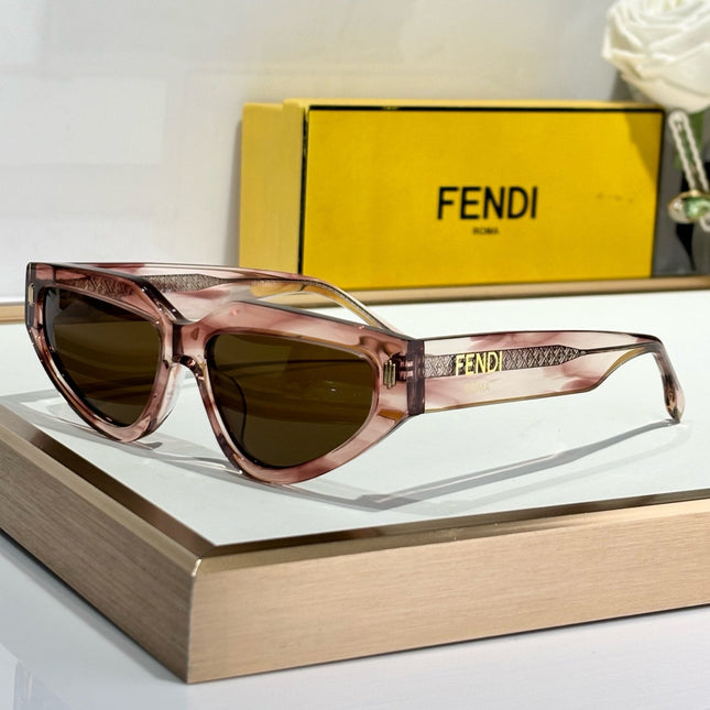 ROMA CAT-EYE FRAME SUNGLASSES FE40163U IN ACETATE