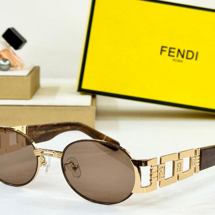 FIRST CRYSTAL OVAL FRAME SUNGLASSES 7076 IN METAL