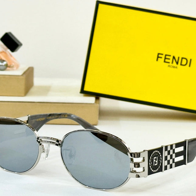 FIRST CRYSTAL CHUNKY OVAL FRAME SUNGLASSES 7078 IN METAL