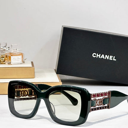 SQUARE SUNGLASSES CH5537Q IN ACETATE CHAIN METAL