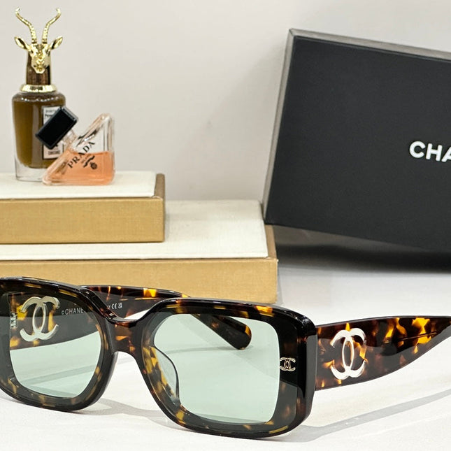 SQUARE SUNGLASSES 642639 IN ACETATE