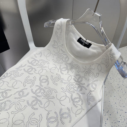 SLEEVELESS TOP 643224 IN WHITE COTTON EMBOSSED LOGO