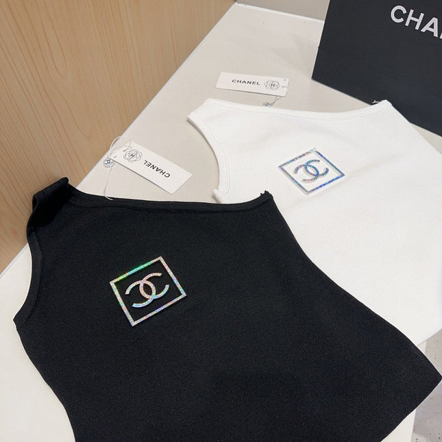 ONE SHOULDER TOP 624508 IN WHITE COTTON MULTICOLOR LOGO