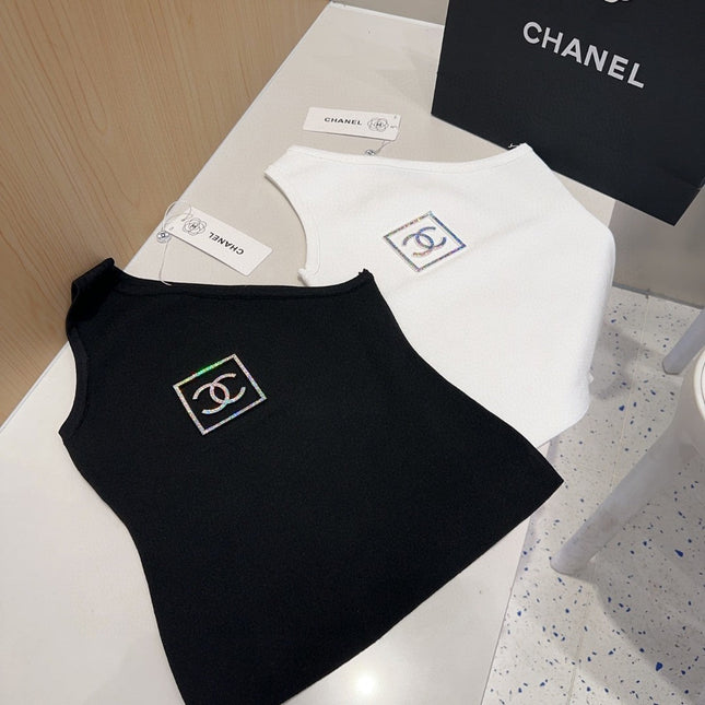 ONE SHOULDER TOP 624508 IN WHITE COTTON MULTICOLOR LOGO